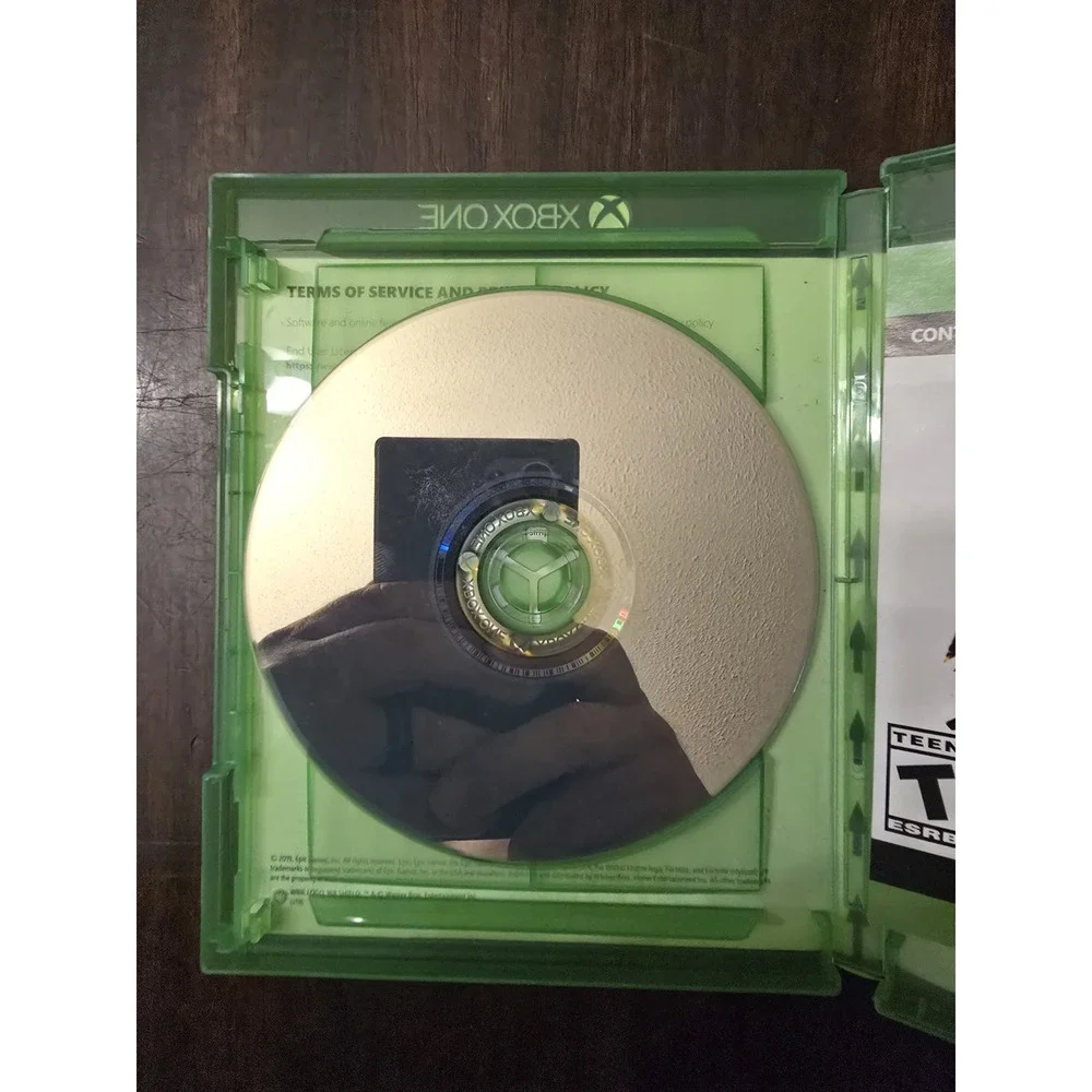 Fortnite: Darkfire Bundle (Microsoft Xbox One, 2019) No Code Disc Tested Working
